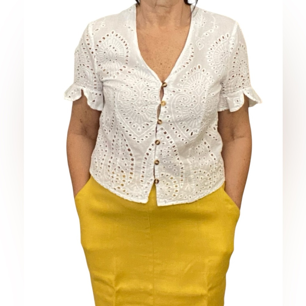 100% Cotton White Eyelet Blouse, UK 14, EU 42